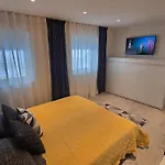 Nord Hus Service As, Deluxe, Sauna, Jakuzzi *