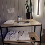 Nord Hus Service As, Deluxe, Sauna, Jakuzzi Appartement Havøysund