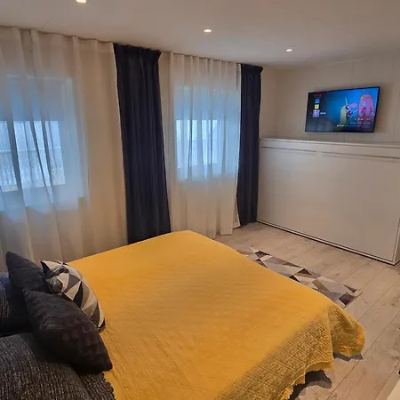 Nord Hus Service As, Deluxe, Sauna, Jakuzzi *