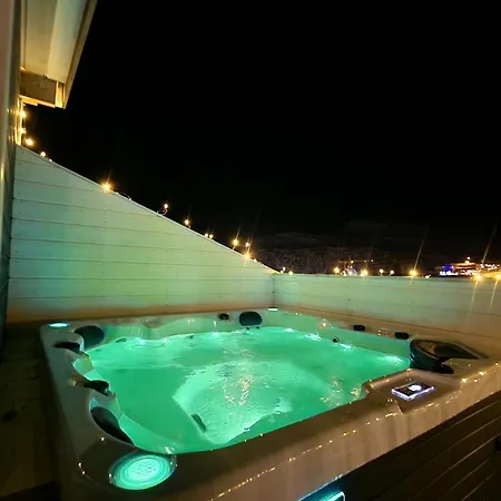 Nord Hus Service As, Deluxe, Sauna, Jakuzzi