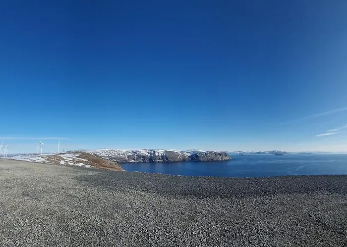 Nord Hus Service As, Deluxe, Sauna, Jakuzzi * Havøysund