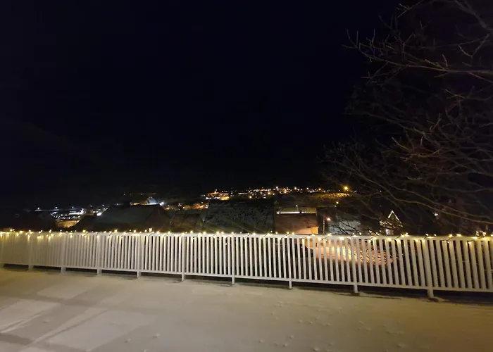 Nord Hus Service As, Deluxe, Sauna, Jakuzzi 公寓 *